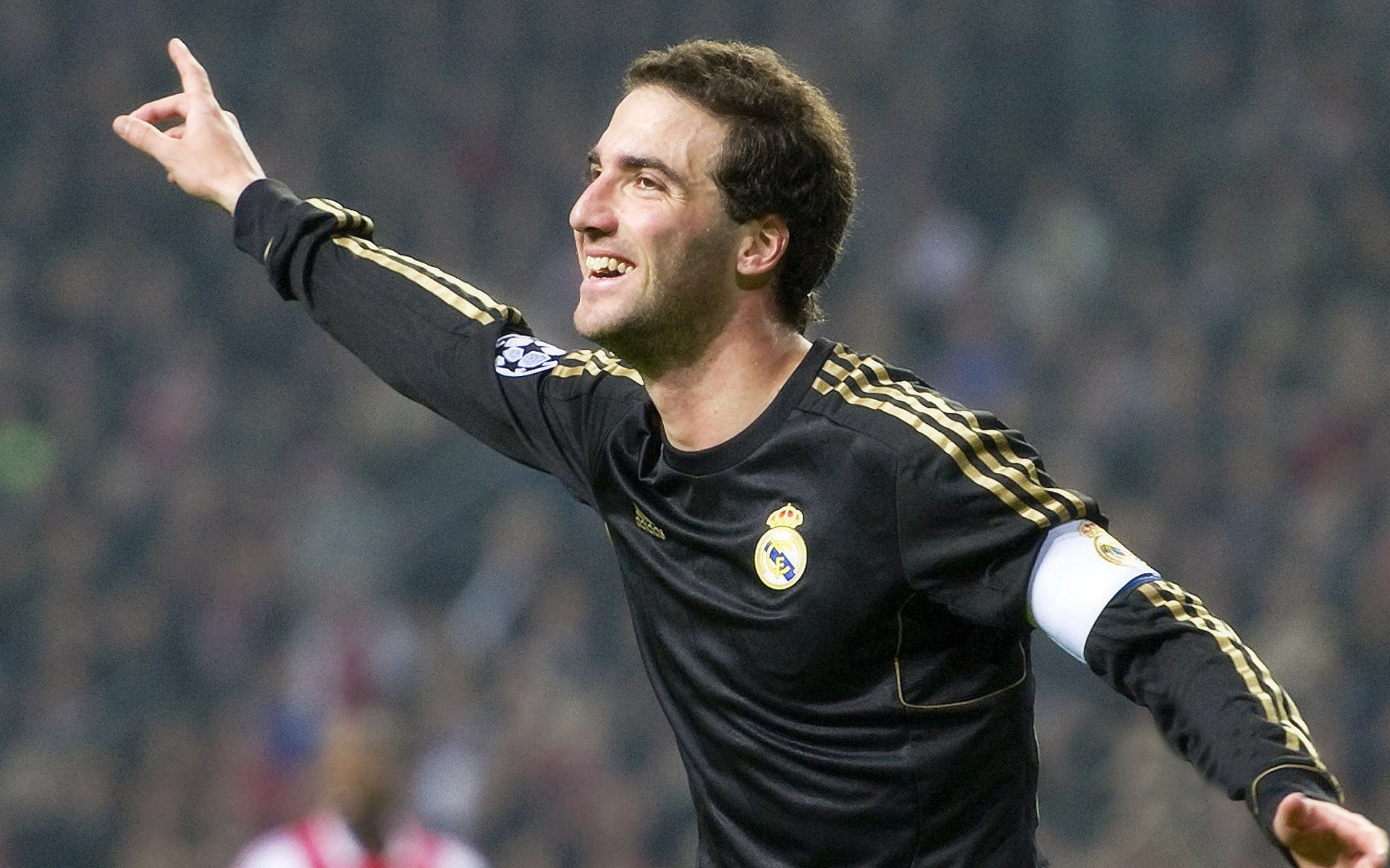 世界杯超级决战：激烈角逐点燃全球！，世界杯决赛爆冷